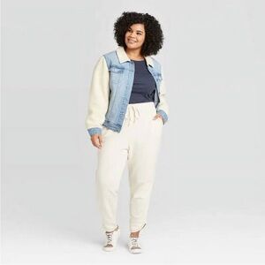Universal Thread Cream Joggers NWT Sz 4X